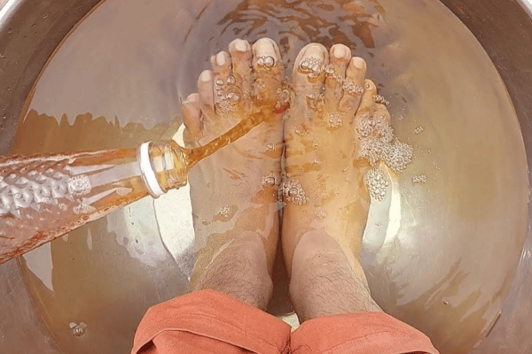 Apple Cider Vinegar on Feet for Weight Loss