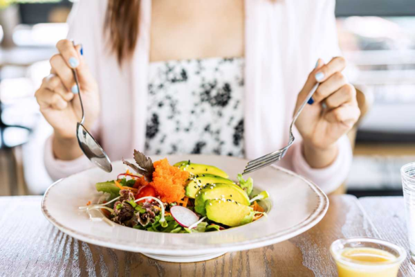 Benefit 3: Balances Blood Sugar Levels and Prevents Cravings