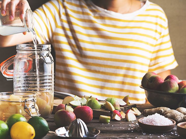 How Apple Cider Vinegar Aids in Weight Loss