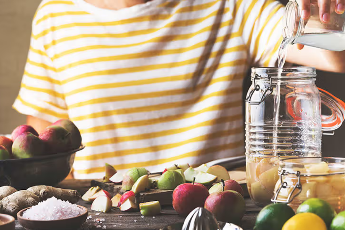 Complementary Strategies: Enhancing Results with Apple Cider Vinegar